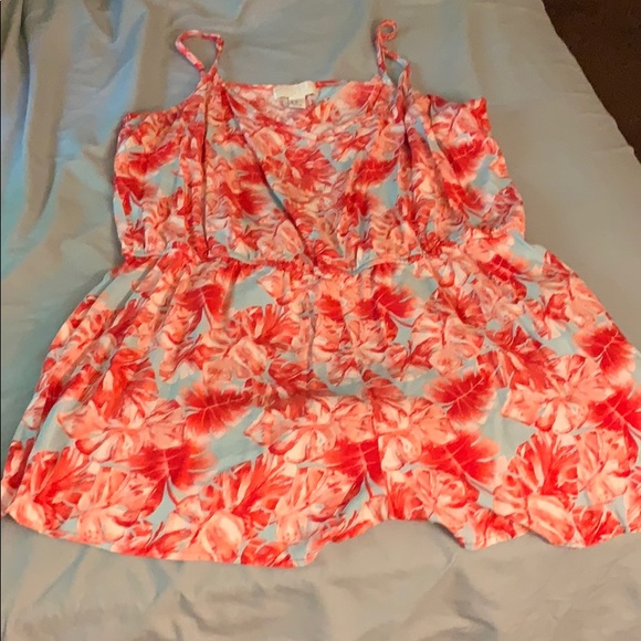 Forever 21 Romper size 1X Used - Picture 2 of 7